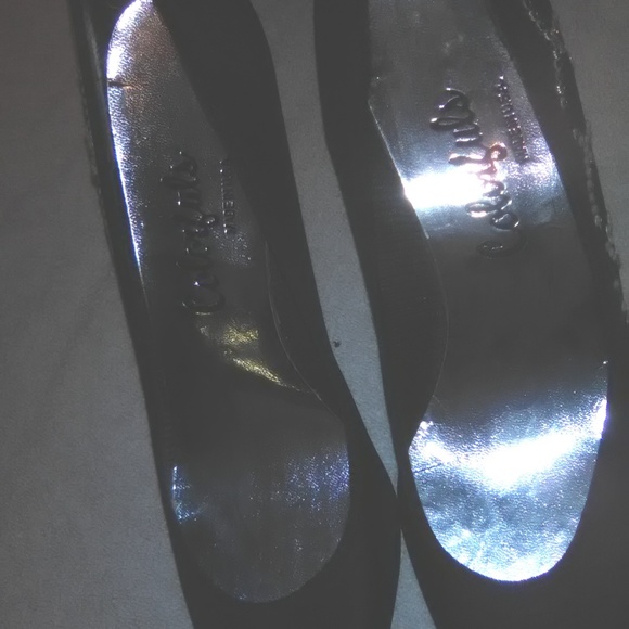 Flex Soles Black With Rhinestones - Picture 6 of 7